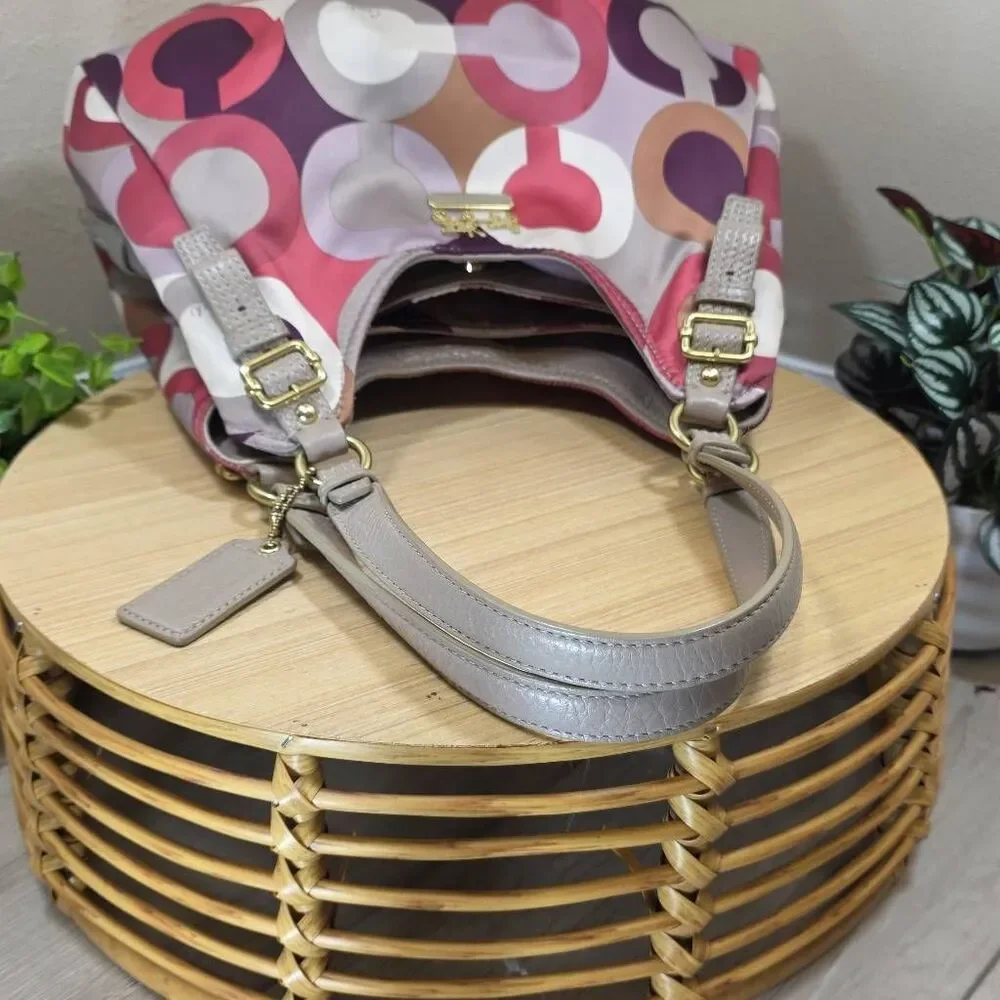 Coach Madison Op Art Maggie Shoulder Bag | Matching Wallet - Picture 9 of 16